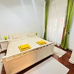 Hidden Gem In The Old Town Διαμέρισμα *