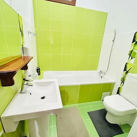 Hidden Gem In The Old Town Apartment *