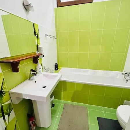Hidden Gem In The Old Town Apartment *